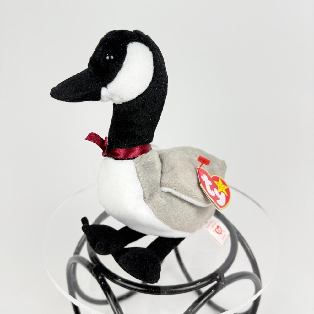 TY Beanie Baby Loosy The Goose 1998 Original Baby Plush Toy Red Ribbon